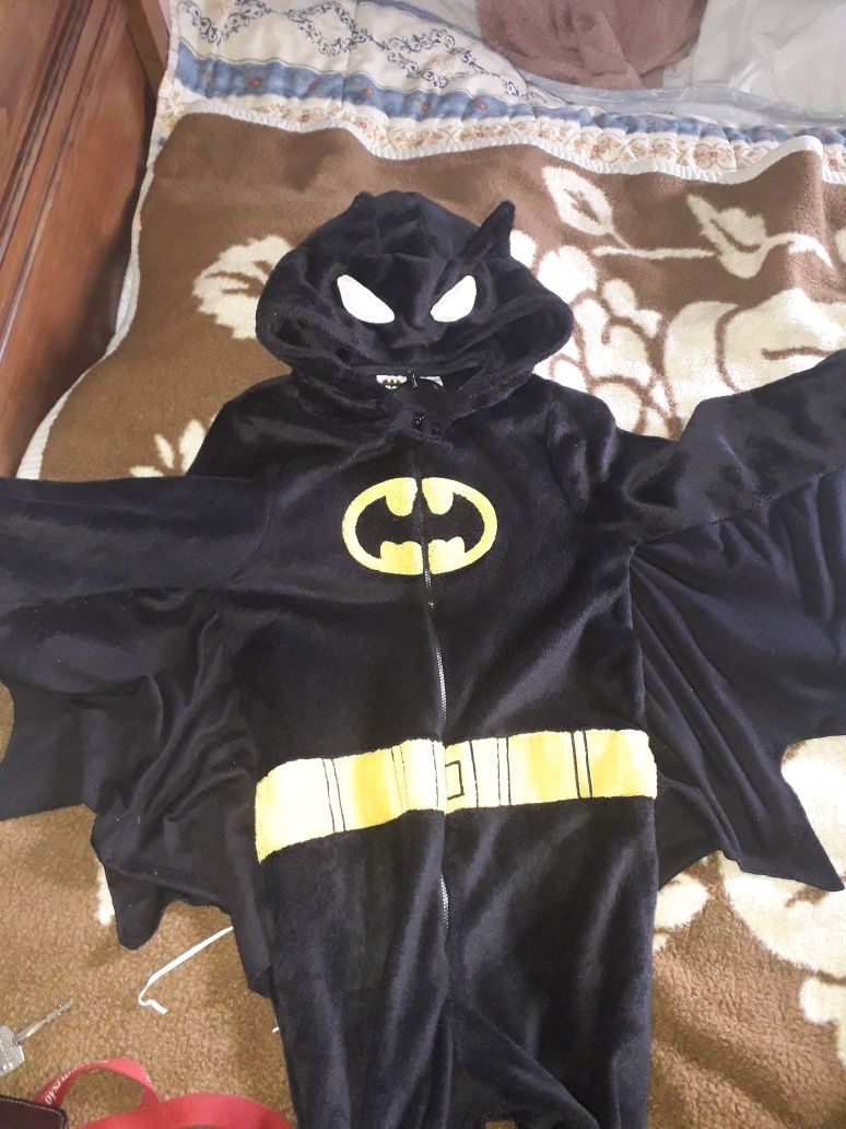 Pijamas quentinhos corpo inteiro homem-aranha e Batman