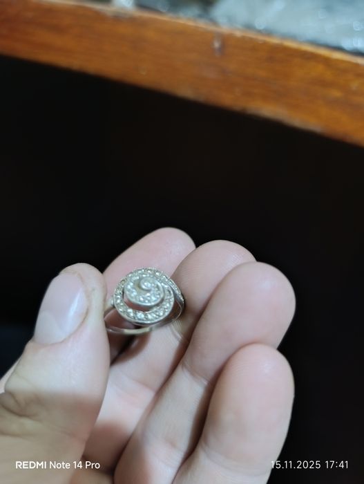 Каблучка жіноча срібна