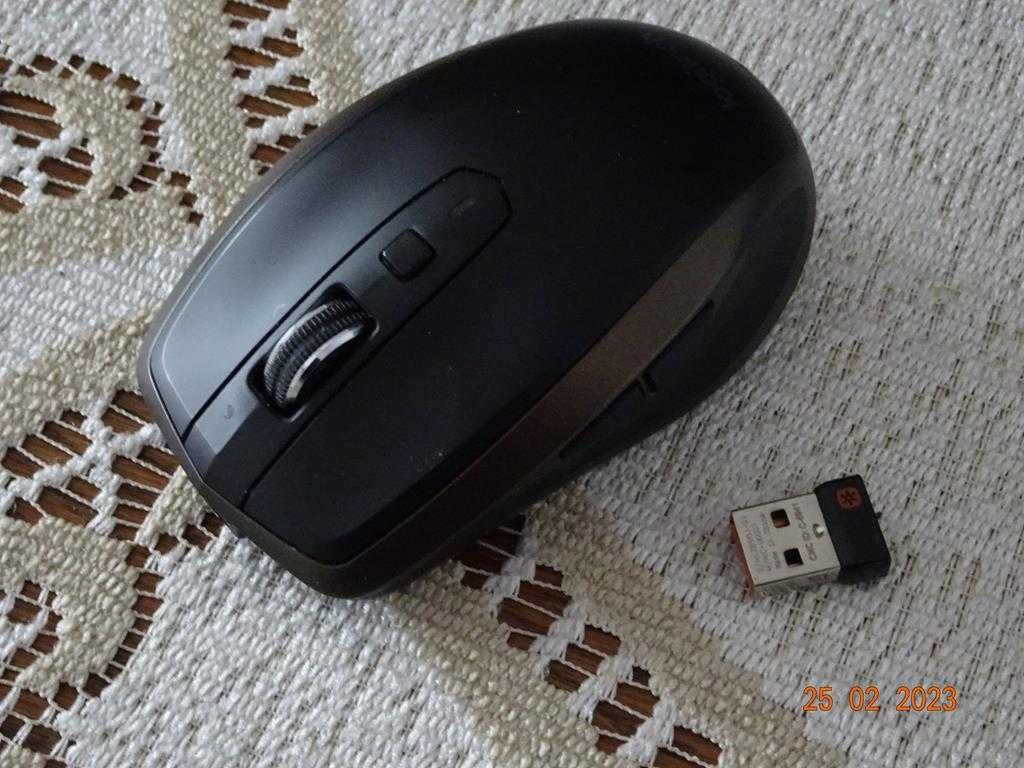 Mysz Logitech MX Anywhere 2 - bezprzewodowa