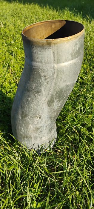 Odsadzka rury spustowej 100 mm rynna  Tytan cynk cena za 2 sztuki