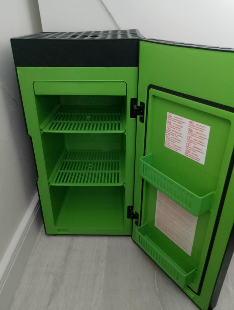 Lodówka Xbox series x