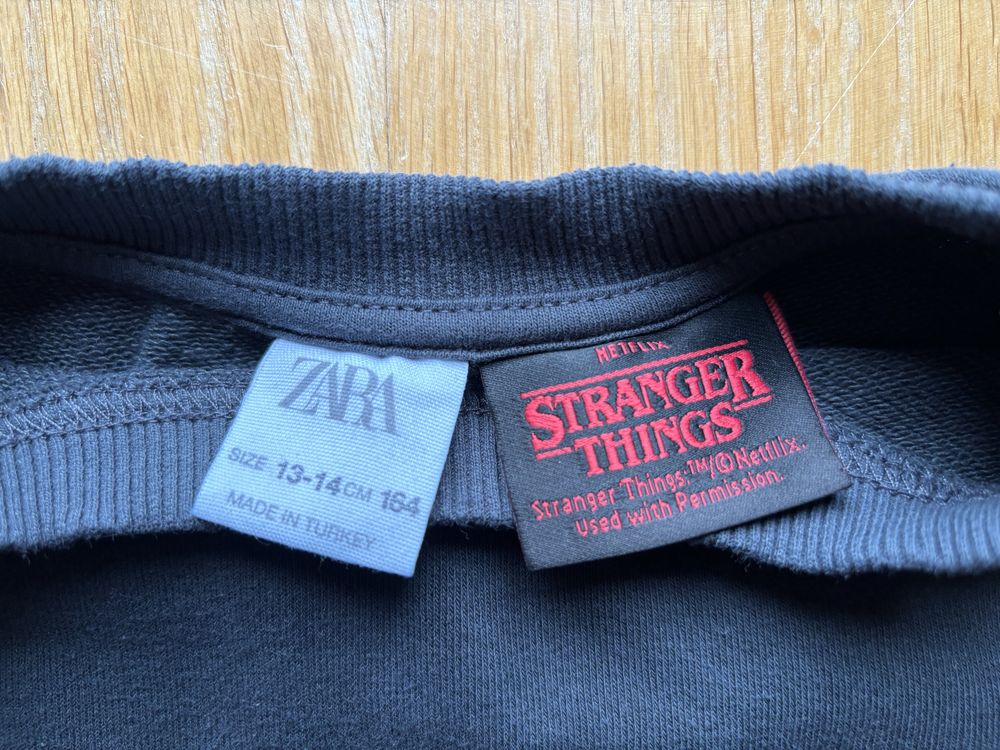 Bluza ZARA Stranger Things