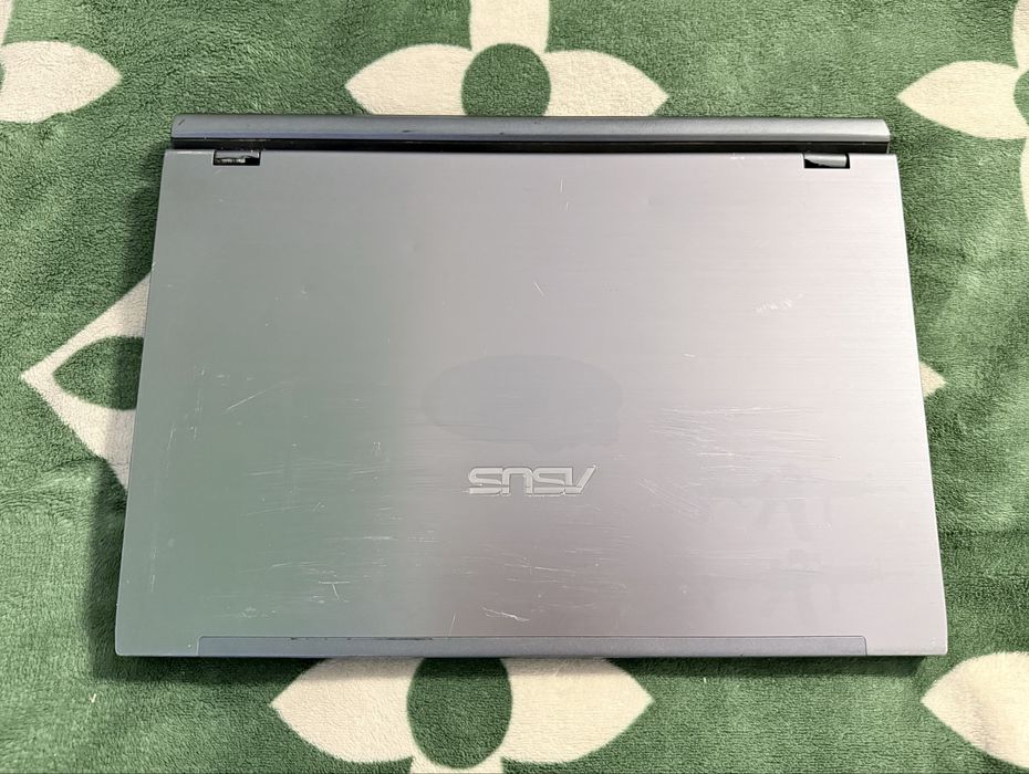 Ноутбук Asus u56e /intel i5/