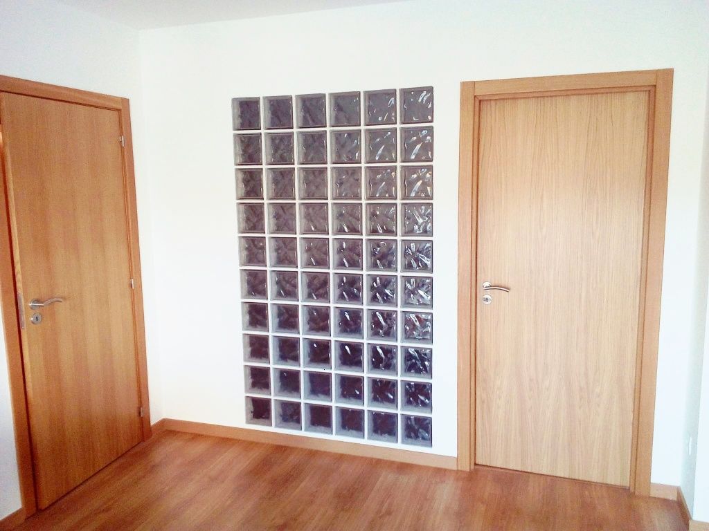 T2 em Fátima com Terraço, Mobilado e Equipado