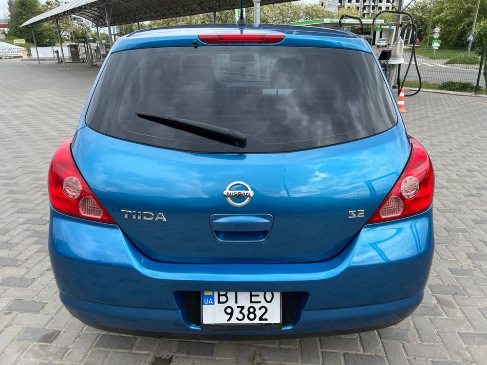 Nissan Tiida 2008 1.6 газ4