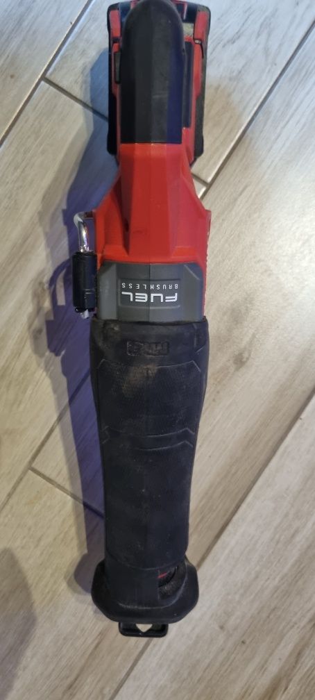Piła szablasta milwaukee m18fsz