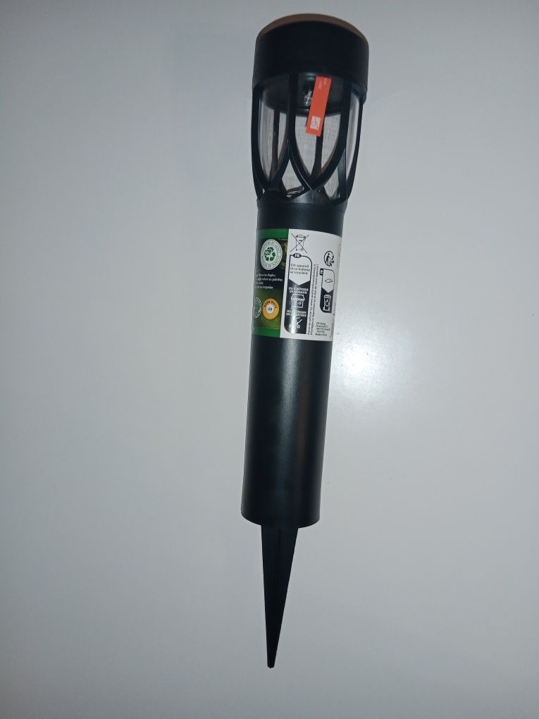 Lampy solarne ogrodowe