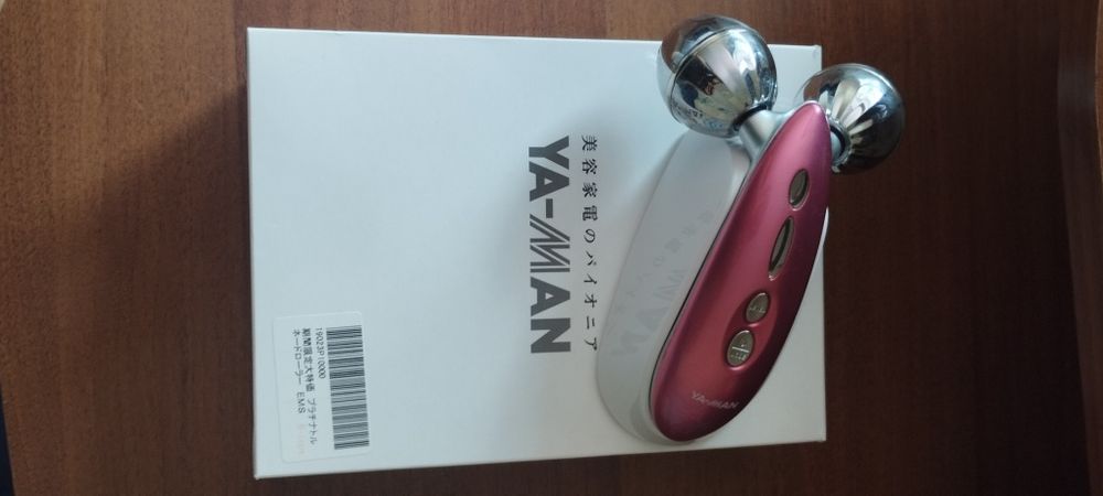 Мікротоковий масажер YA - MAN