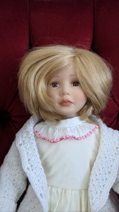 Lalka kolekcjonerska PUPPE porcelanowa twarz