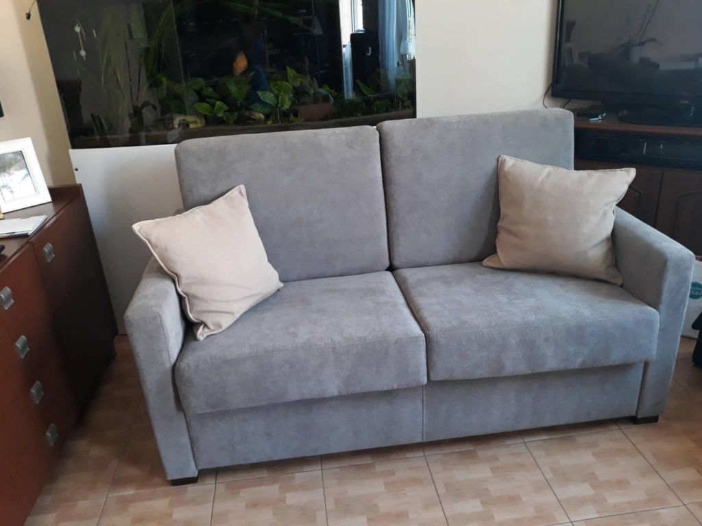 Swarzędz design. Sofa rozkładana, stelaż włoski