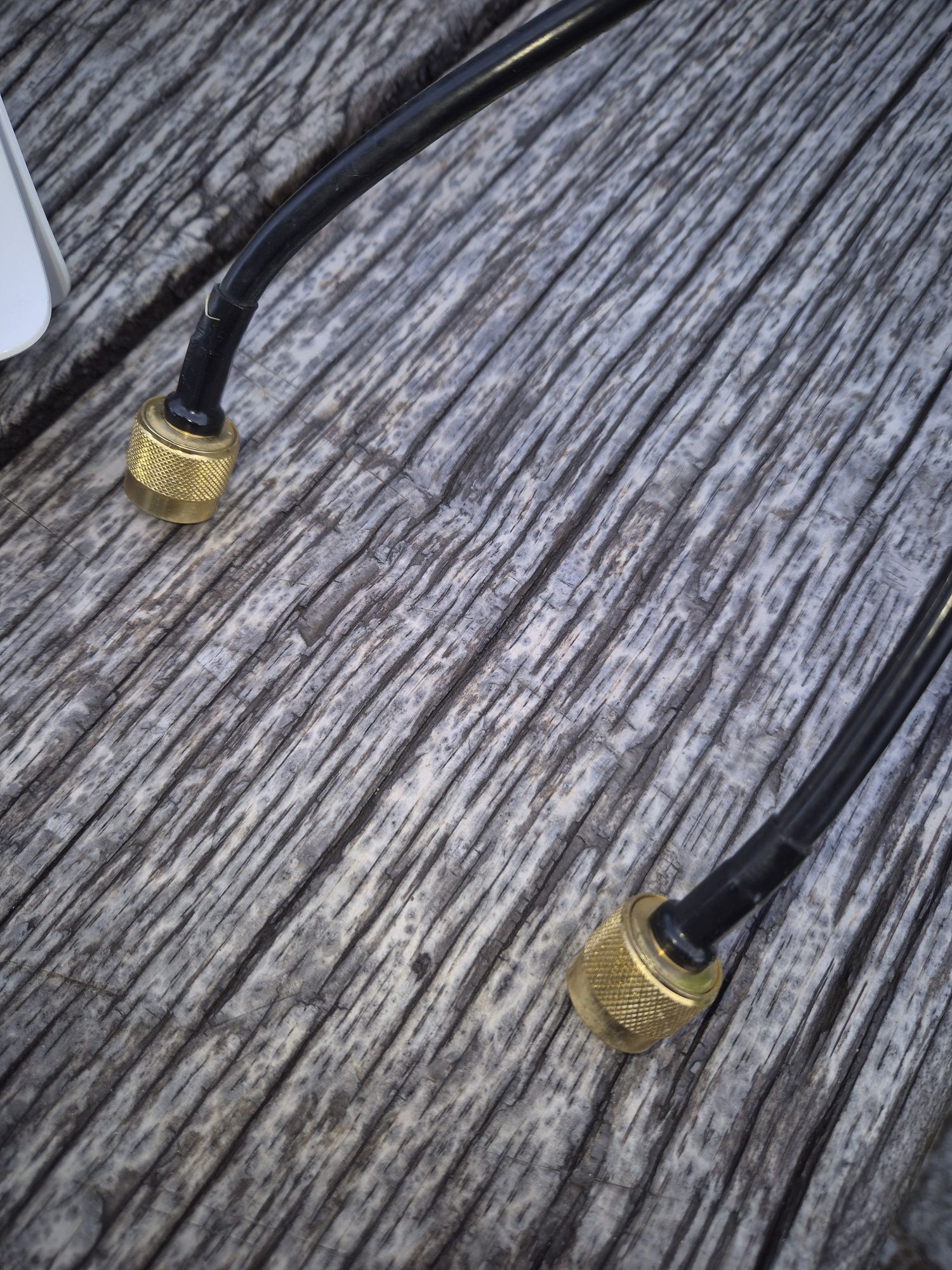 Antena LTE zewnętrzna plus router ZTE