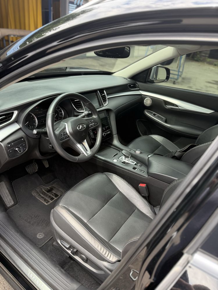 Продам надійний автомобіль у гарному стані!