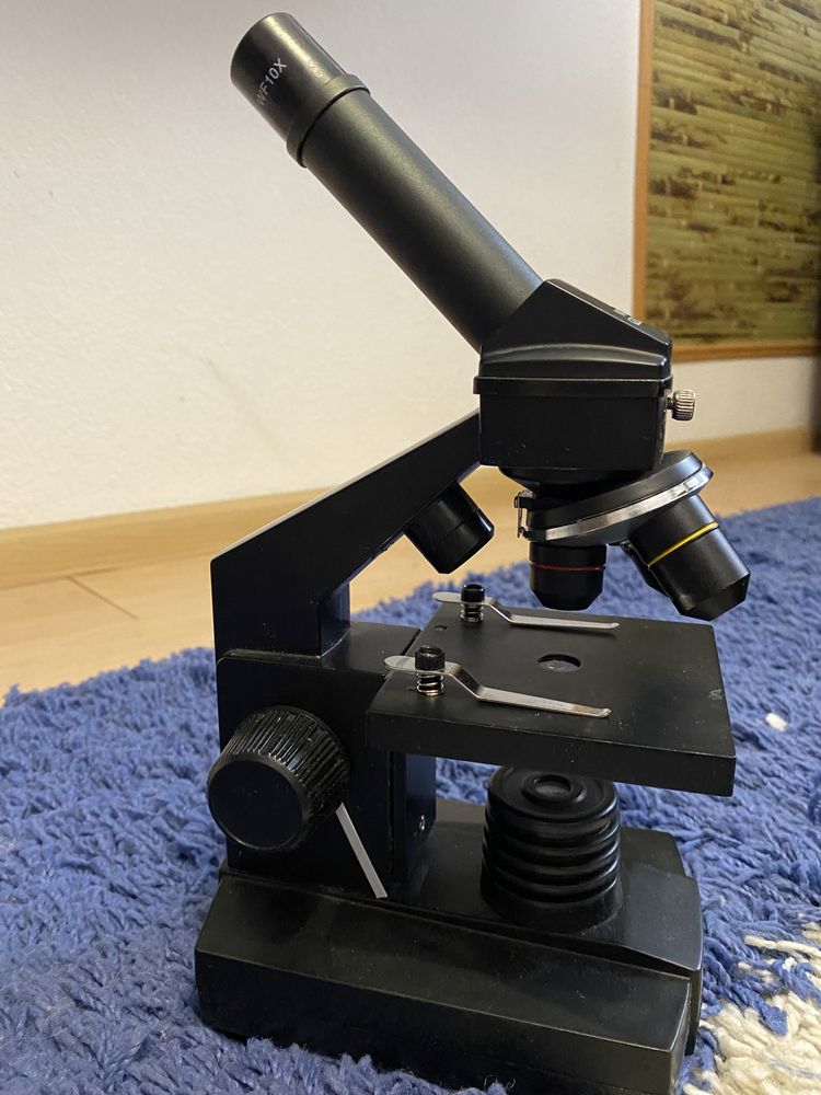 Продам полупрофесійний мікроскоп