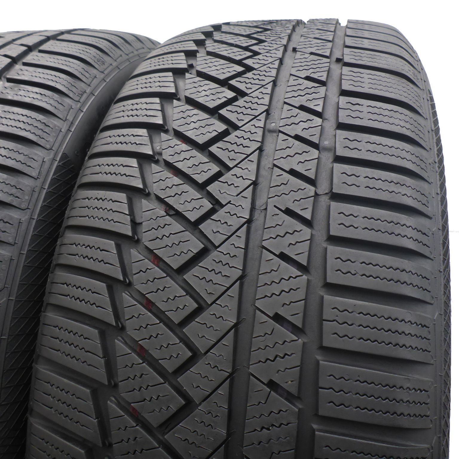 235/50/18 Continental 235/50R18 97H TS870P Zima 2018 6,5-7mm