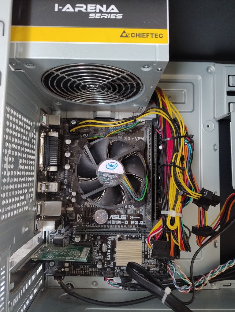 Комп'ютер InteI Pentium