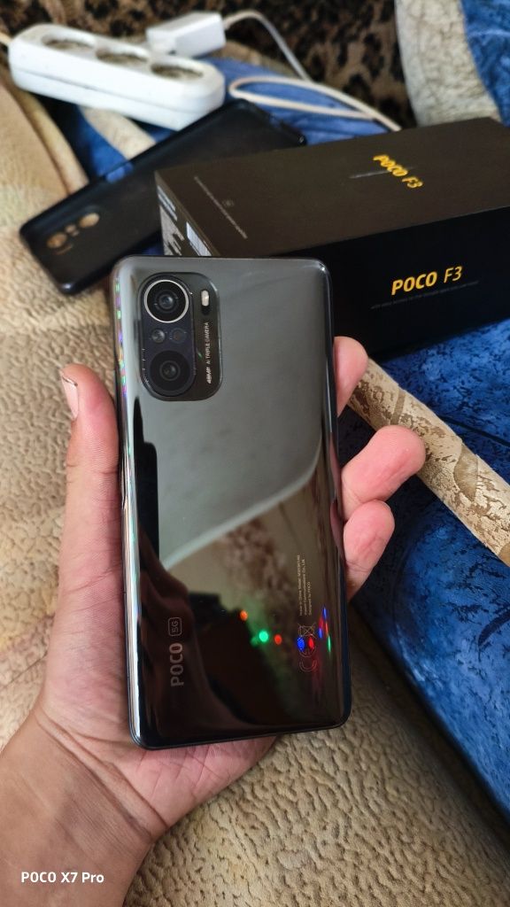 Poco F3 8/256 в идеальному стании