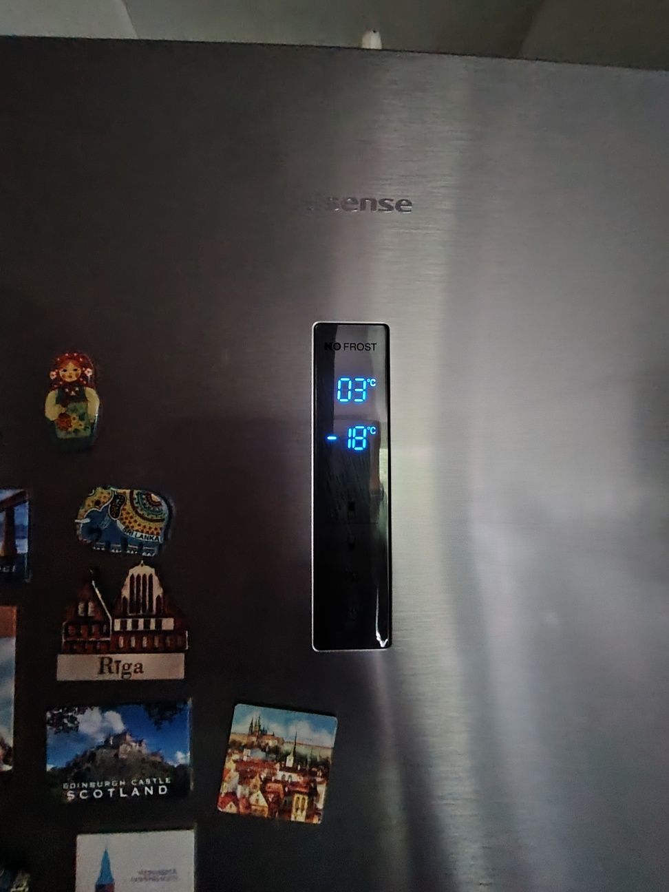 Frigorífico combinado Hisense