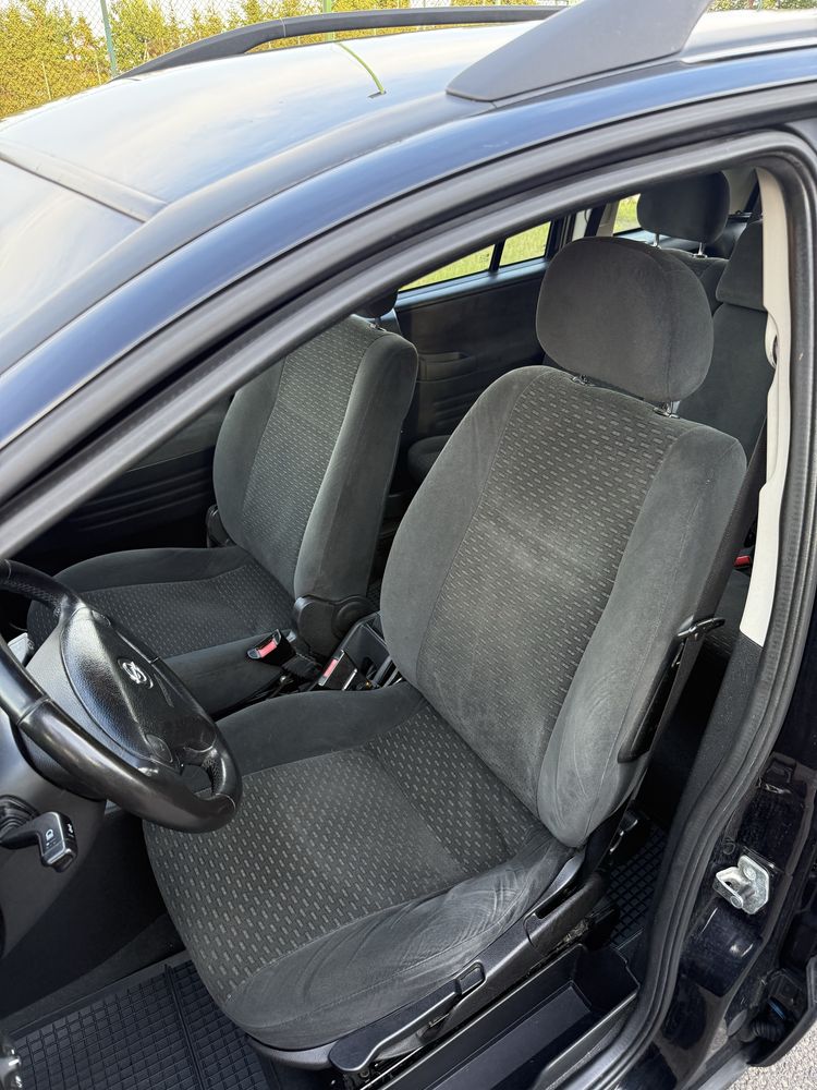 Zafira 1,8 benz z Niemiec 7 miejsc 0 rdzy 100% serwis hak