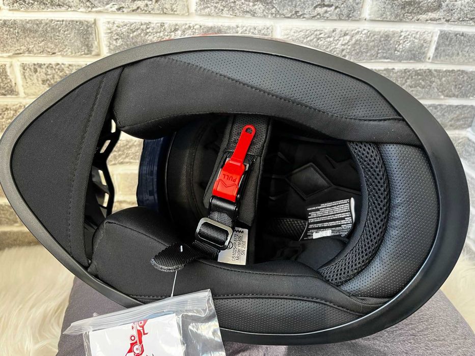 Мото шолом Alliance PRO Italy - розмір M новий