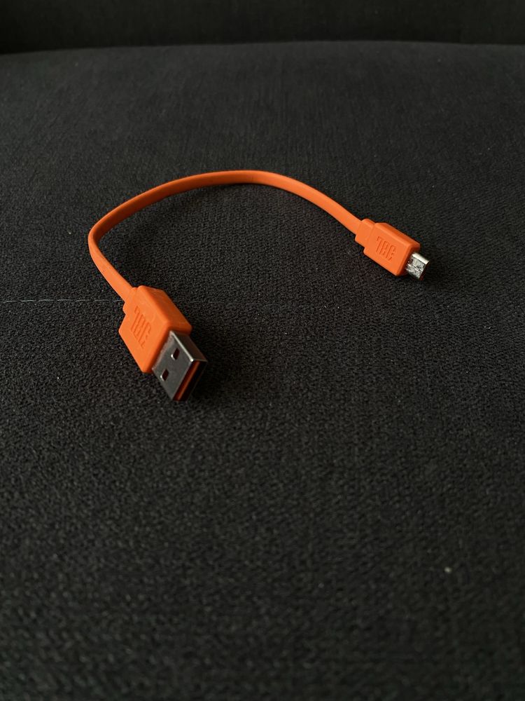 Oryginalny kabel JBL Micro USB – do słuchawek nausznych