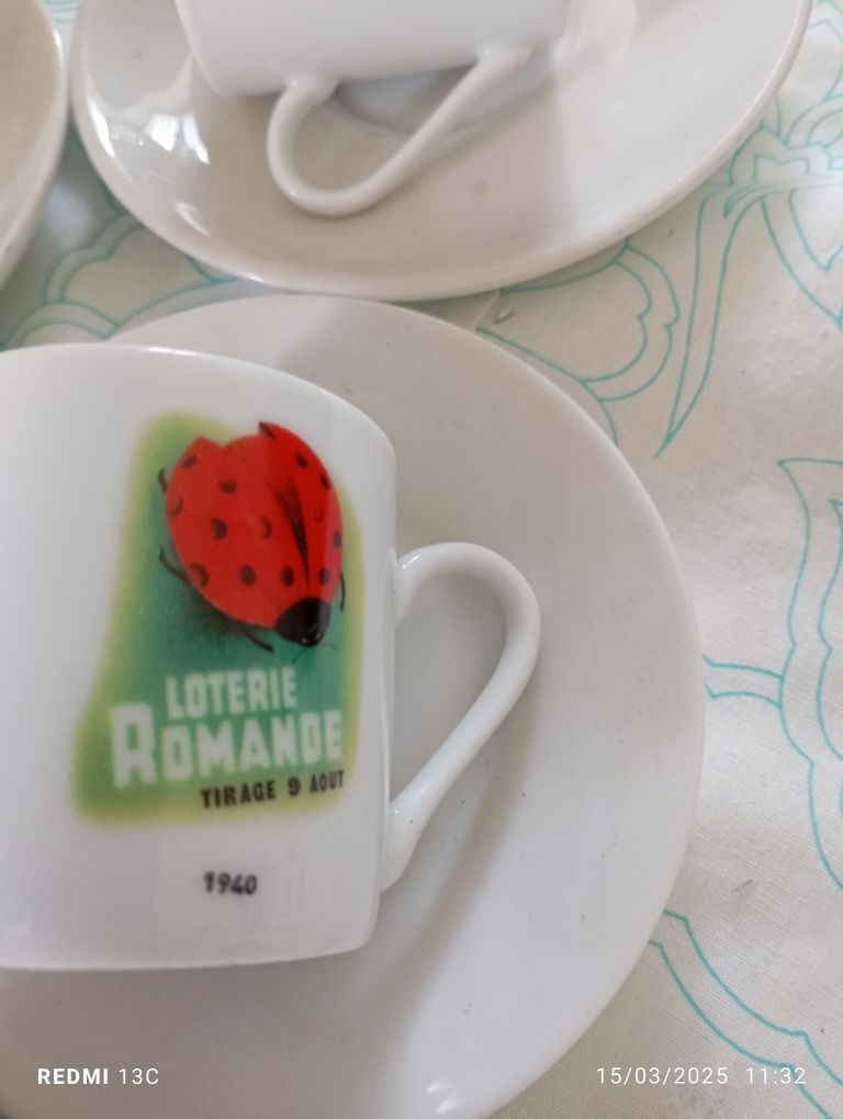 Conjunto de coleção de chávenas  de café francesa