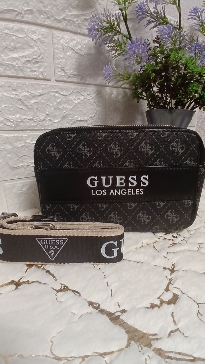 Продам сумку Guess