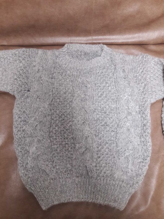 Светр 12-14 років акрил, вовна