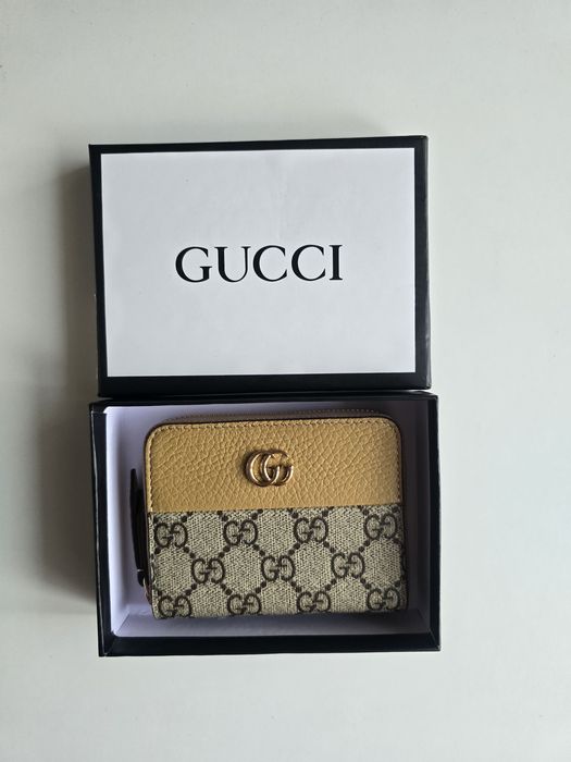 Mały portfel w pudełku skóra naturalna