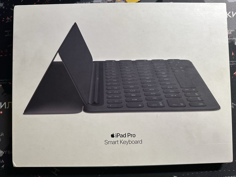 Ipad pro smart keyboard . Чохол-клавіатура для Ipadʼа