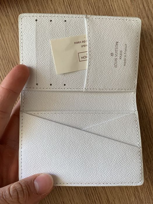 Гаманці Louis Vuitton в двох кольорах