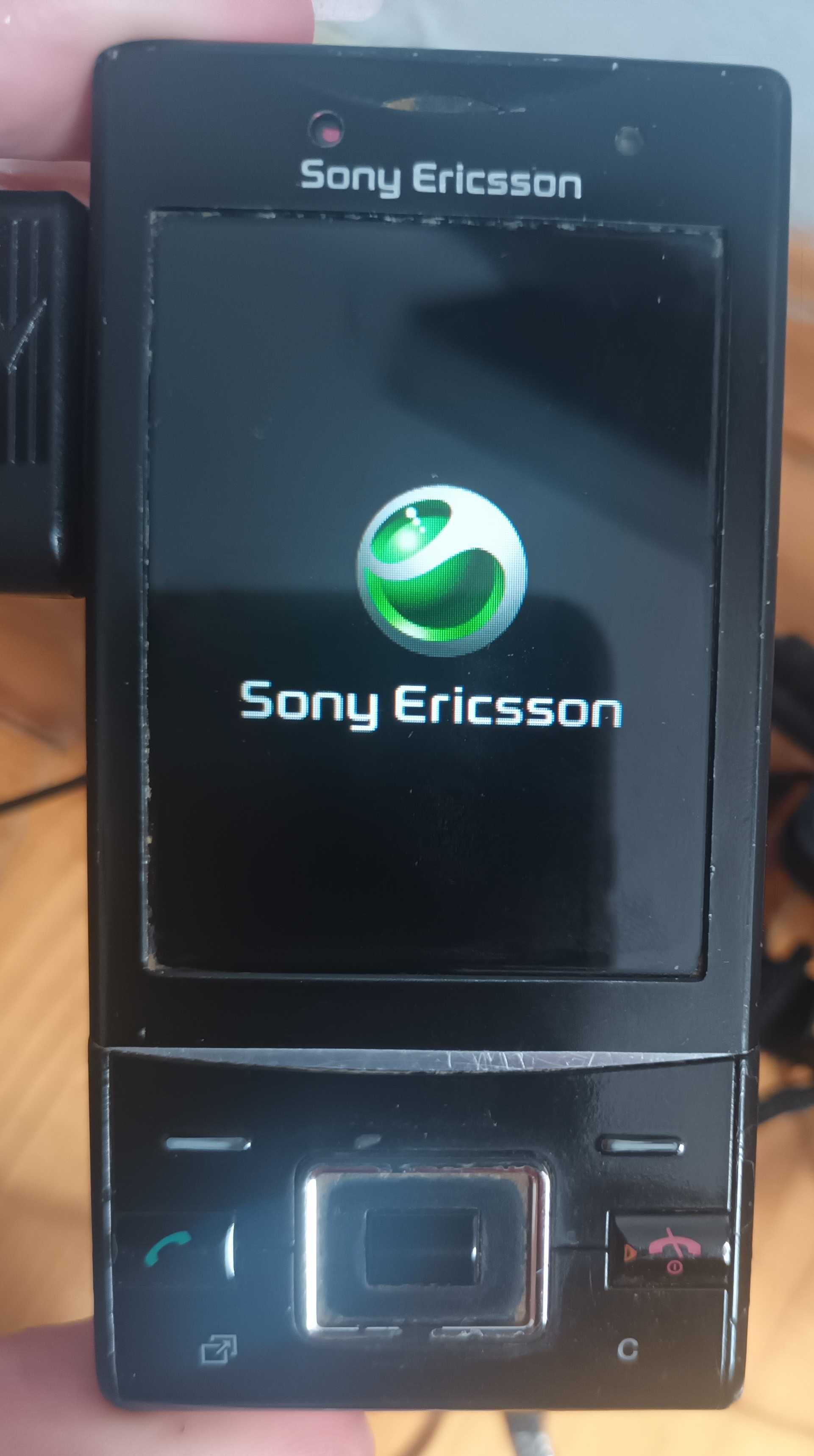 Telefon komórkowy Sony Ericsson Hazel PL,stan b.dobry dla kolekcjonera