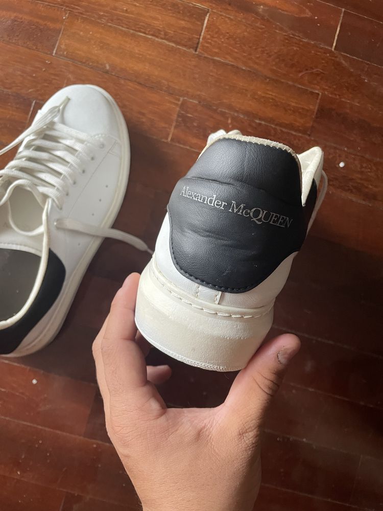 Alexander McQUEEN