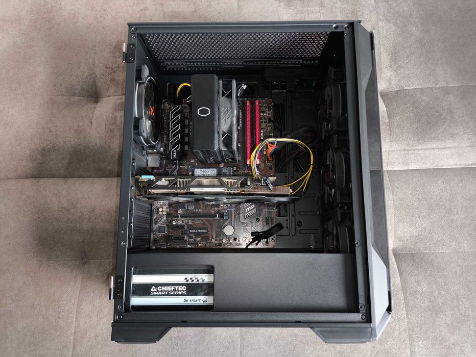 Gigabyte Radeon R9 270X Windforce 3X 2 GB