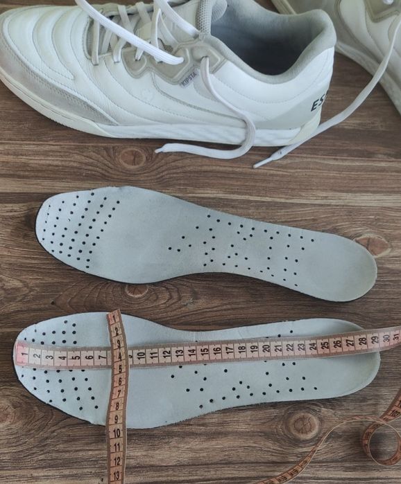 Футзалки kipsta eskudo pro. размер 44