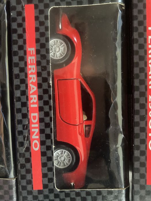 Coleção de 8 Ferrari