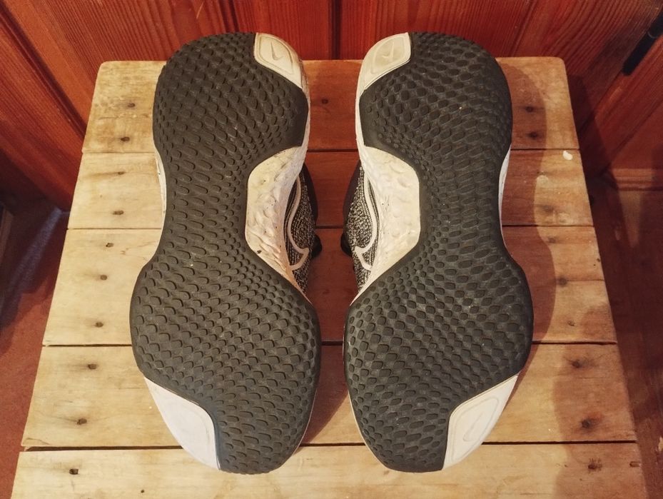 Кроссовки Nike ZoomX Invincible Run CT2228-103 original EUR44.5/cm28.5