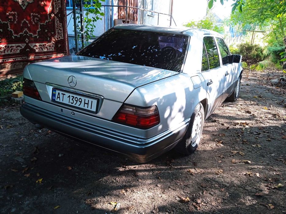 Mersedes 124 E-cla