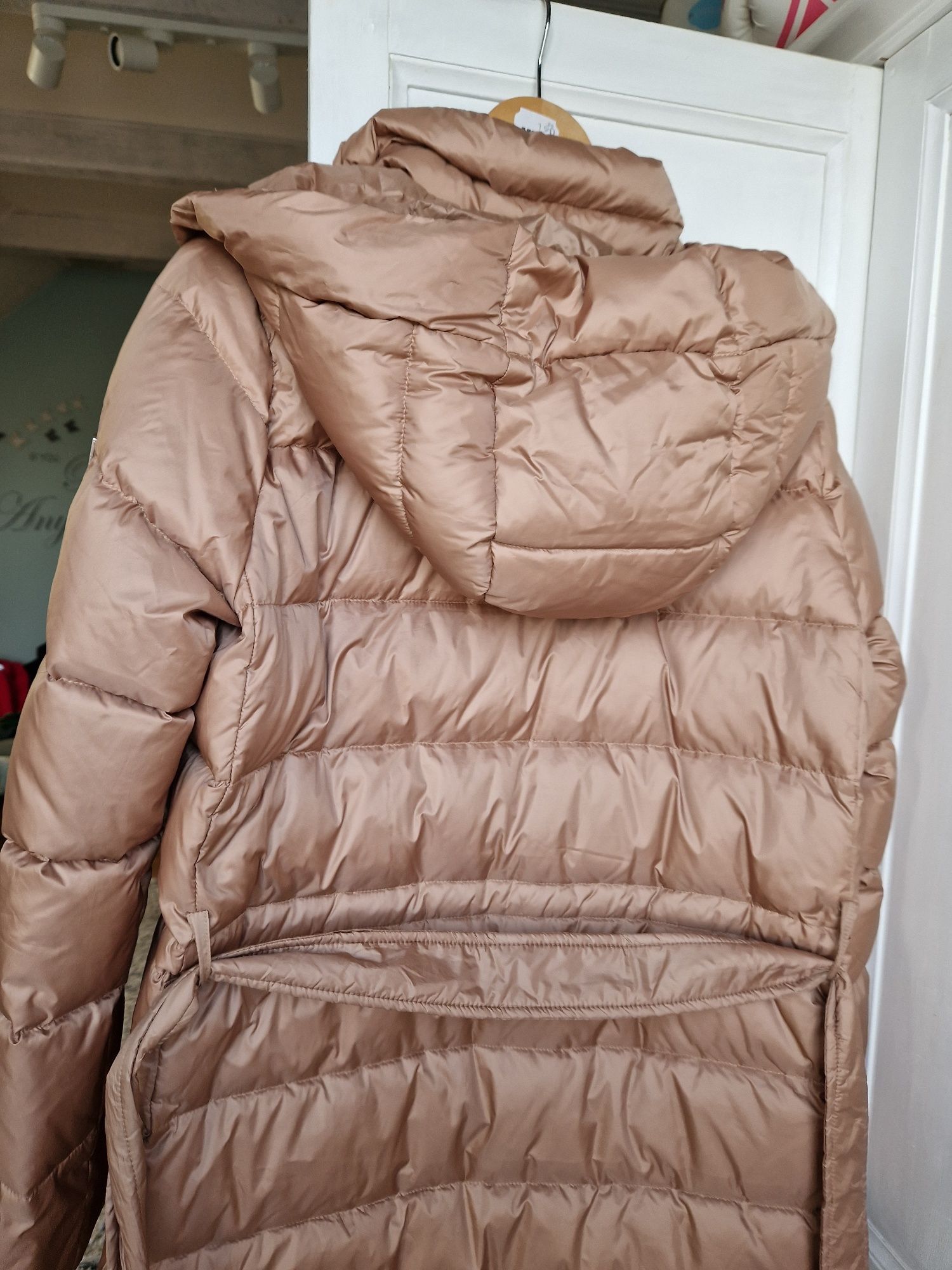 Brązowy/kamelowy długi płaszcz zimowy Tiffi Lancy
