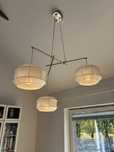 Lampa wiszaca do salonu duża na wysoki sufit