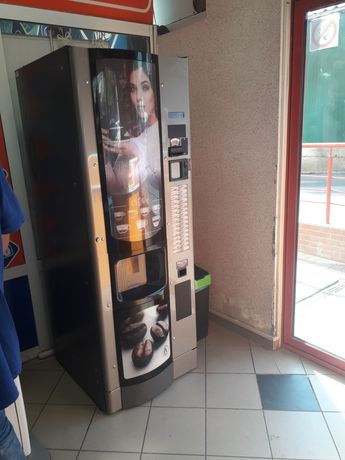 Bianchi BVM 972 Кофейный автомат вендинговый с платежными системами
