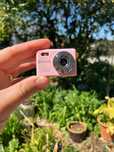 Mini câmara de vídeo e fotografia linda