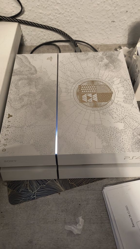 Konsola PS4 Limited Edition DESTINY