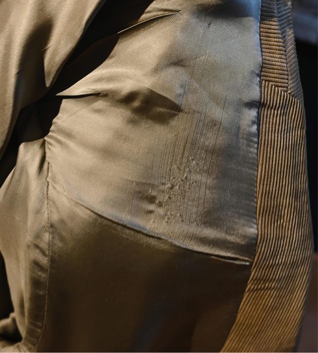 Conjunto de Fato Bege/Camel de Bombazina Pierre Cardin