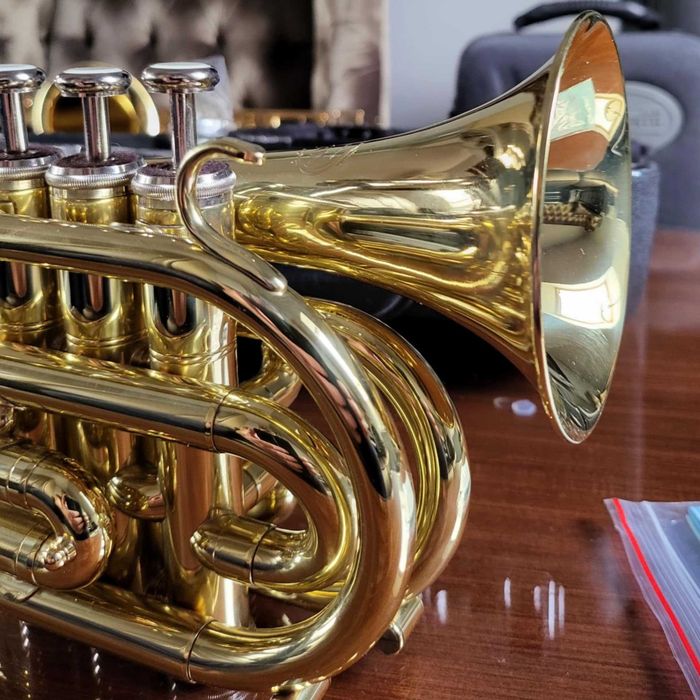 trąbka PICCOLO  JUPITER JPT-416 made in Taiwan stan celujący jak nowa!
