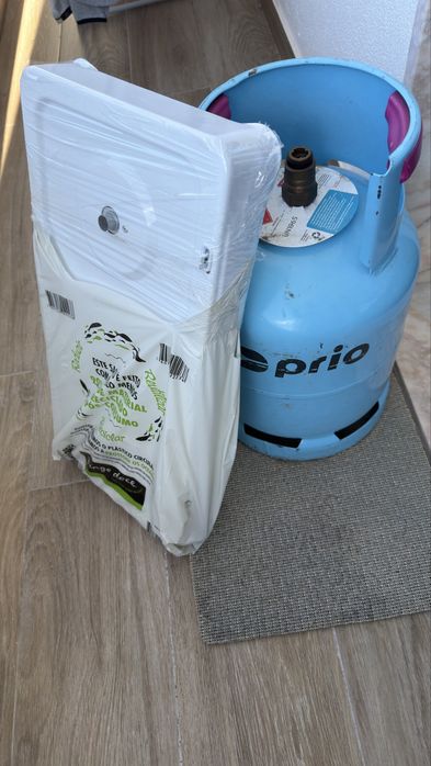 Fogareiro de 2 bocas e botijao