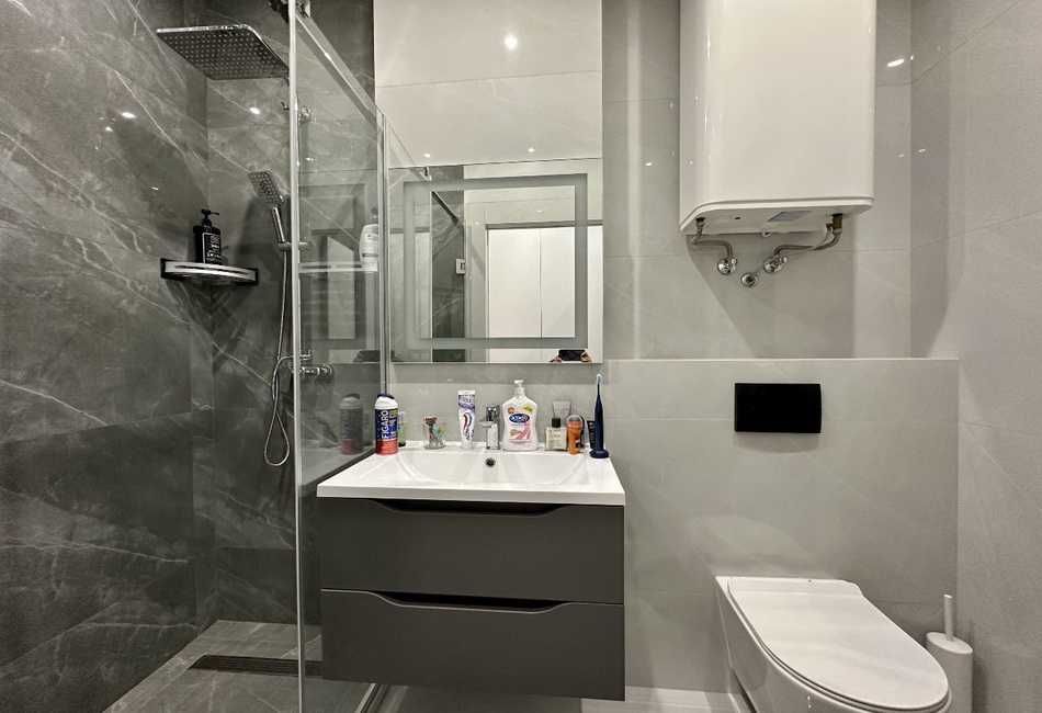 shev-01 Продам новую студию с ремонтом и мебелью в ЖК Родос.