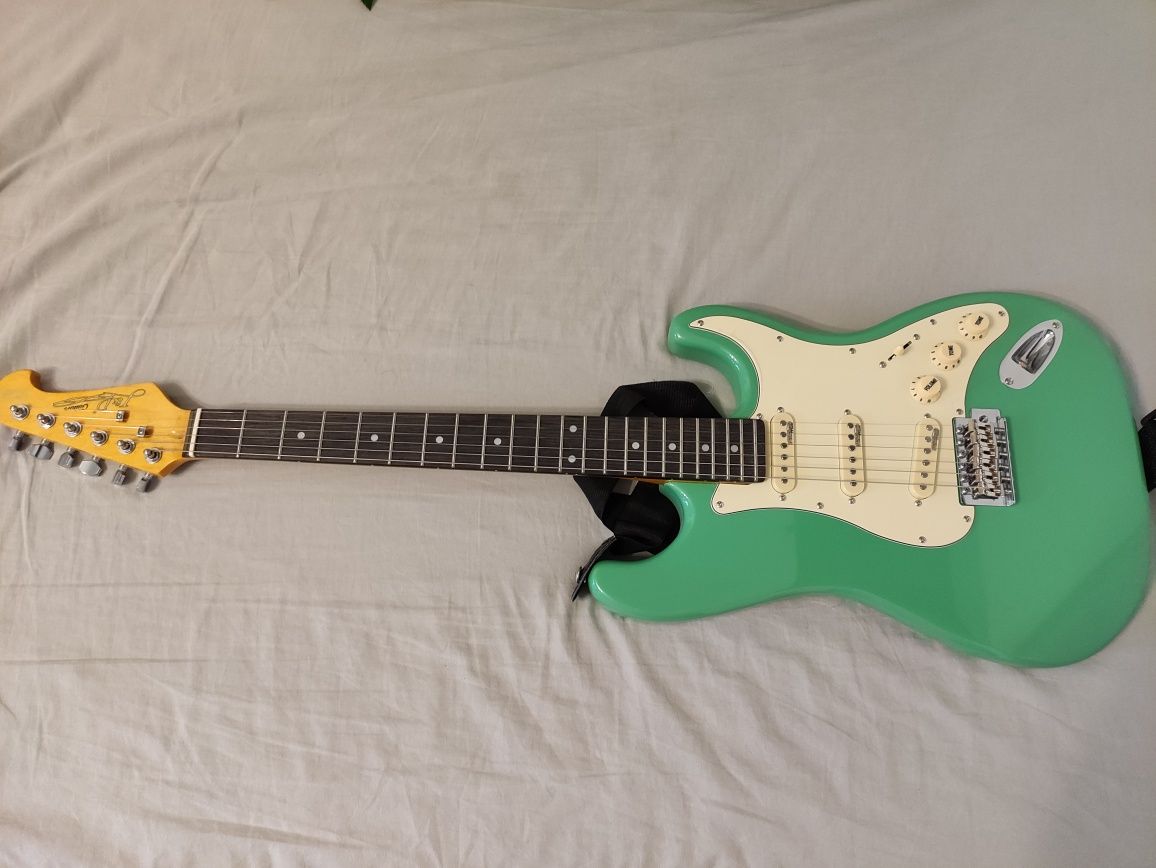 Gitara elektryczna Stratocaster Vintage Surf J&D