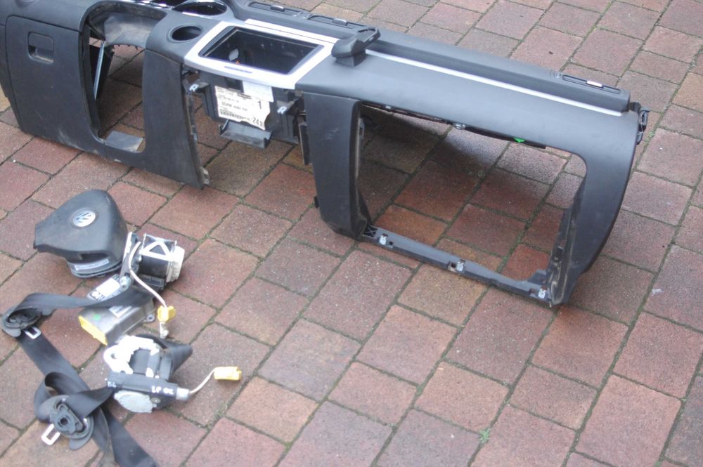 Kokpit deska rozdzielcza zestaw VW Passat B6 kombi