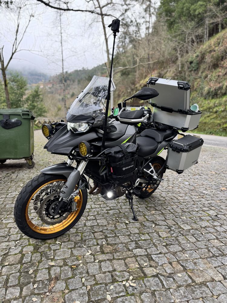 Moto SRT 700x 2024
