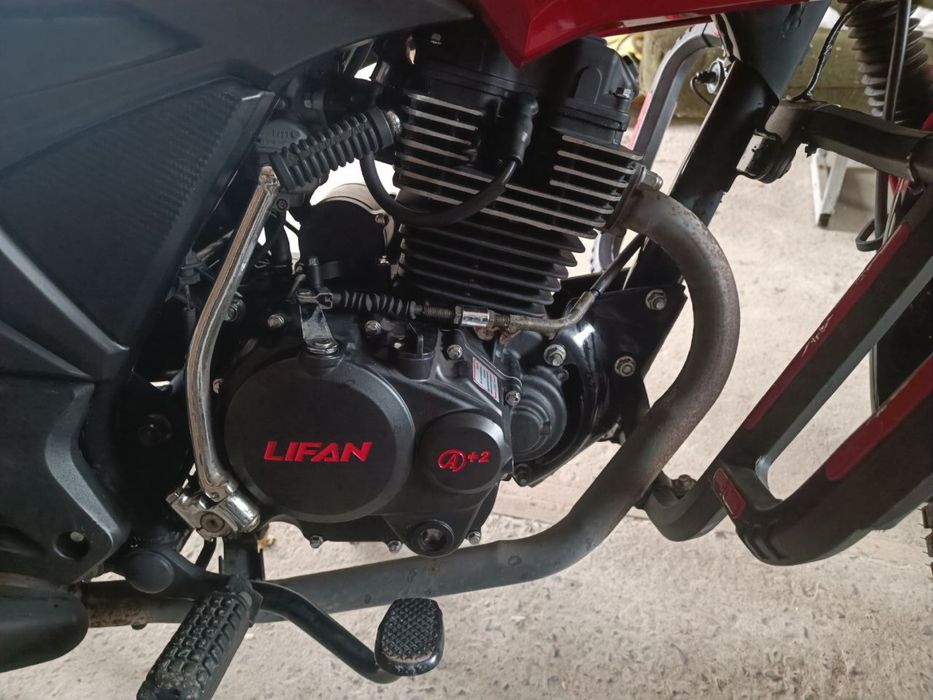 Продам Lifan LF 150-2E